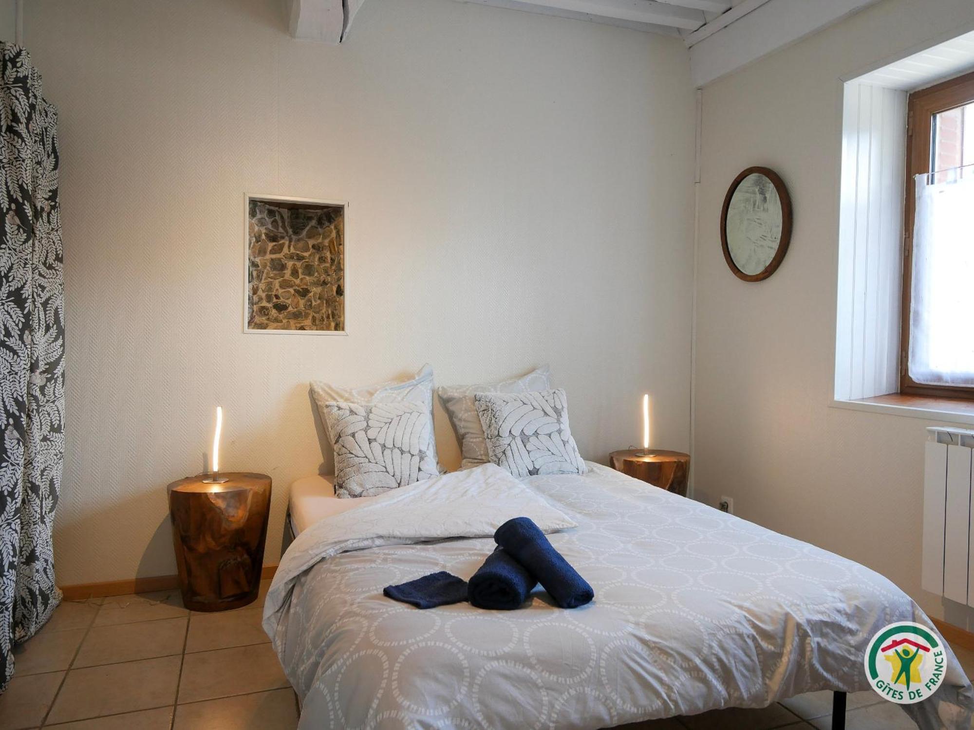 "La Batisse Des Pres" Apartment Puy-Saint-Vincent Luaran gambar